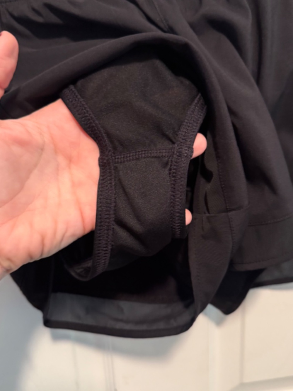 Athleta Mesh Racer Run Short 4” - Picture 7 of 7